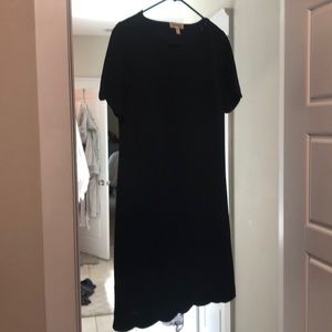 Navy blue scalloped bottom shift dress